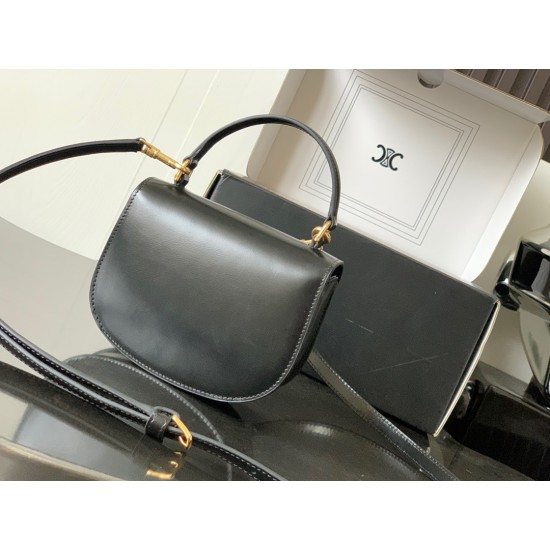 CELINE Mini Besace Triomphe Leather Bag 110412