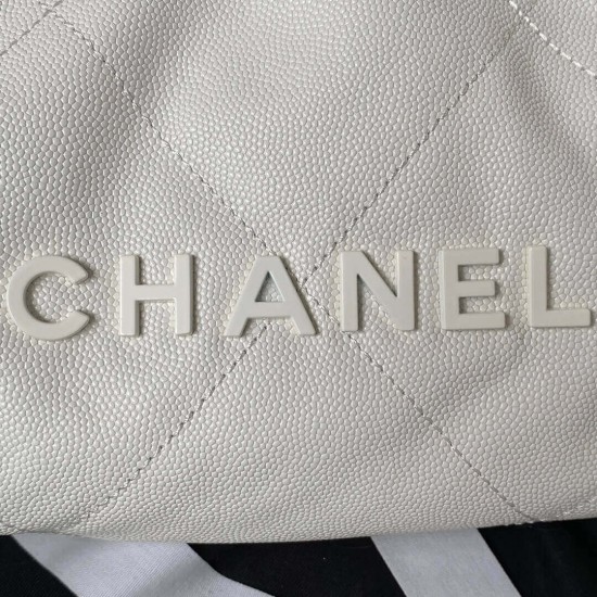 CHANEL 22 MINI HANDBAG Shiny Grained Calfskin, Gold-Tone & Lacquered White AS3980