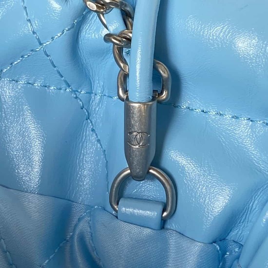 CHANEL 22 MINI HANDBAG Calfskin, Silver-Tone Blue AS3980