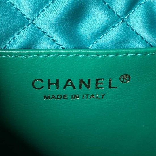 CHANEL 22 MINI HANDBAG Calfskin, Gold-Tone Dark Green AS3980