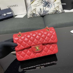 CHANEL SMALL CLASSIC FLAP HANDBAG Lambskin & Gold-Tone Metal Red A01113