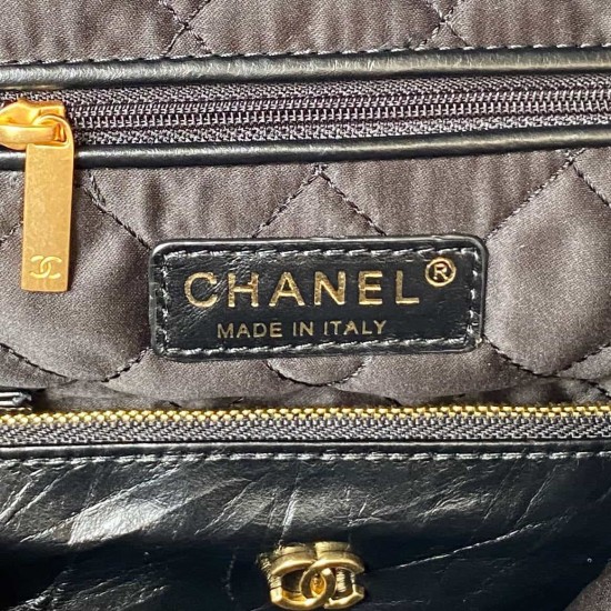 CHANEL 22 Small Bag HANDBAG Calfskin, Gold-Tone Black AS3260