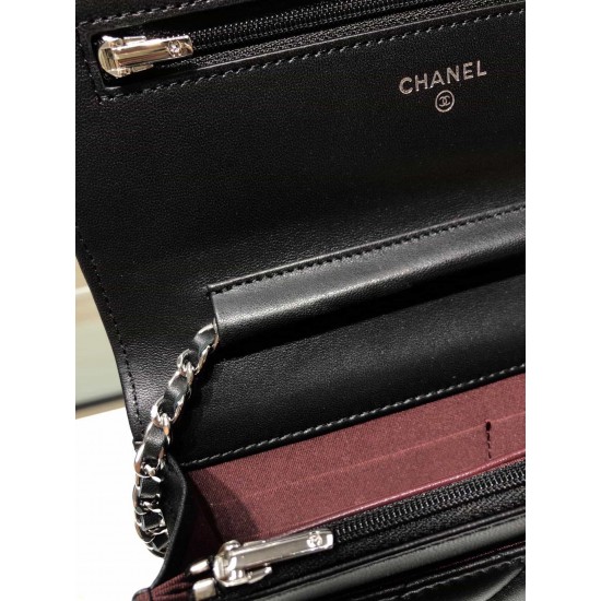 CLASSIC WALLET ON CHAIN AP0250