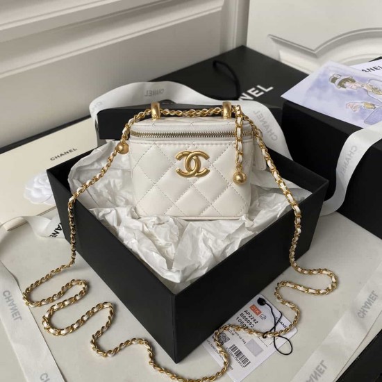 Chanel Small Vanity With Chain Black AP2292