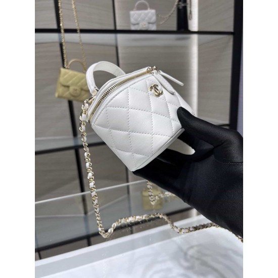 Chanel 22 Cyanine Small Vanity With Chain White AP2198