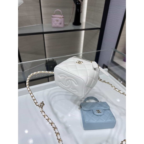 Chanel 22 Cyanine Small Vanity With Chain White AP2198