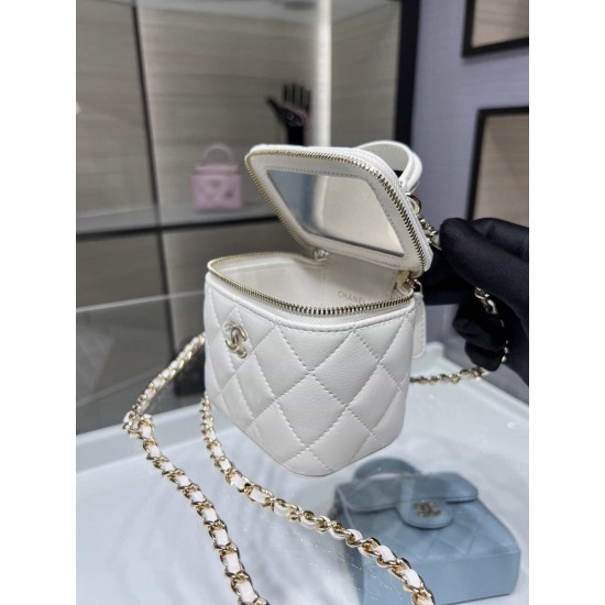 Chanel 22 Cyanine Small Vanity With Chain White AP2198