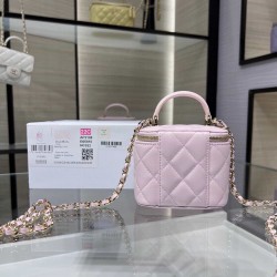 Chanel 22 Cyanine Small Vanity With Chain Pink AP2198