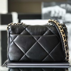 CHANEL 19 FLAP HANDBAG Black AS1160