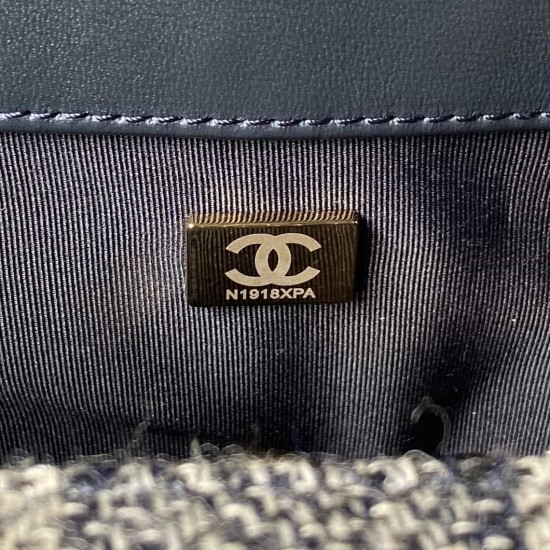 CHANEL 19 FLAP LARGE HANDBAG AS1161