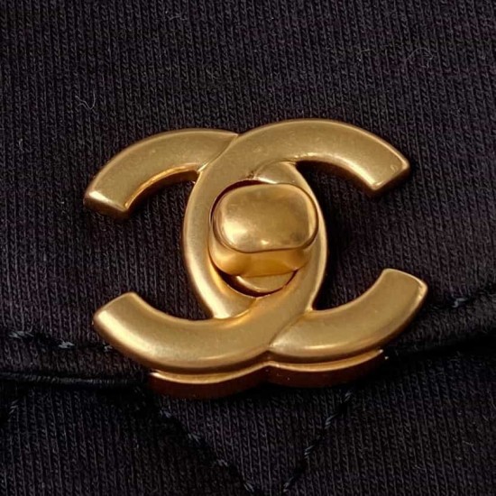 CHANEL 23K kelly Handbag AP3435