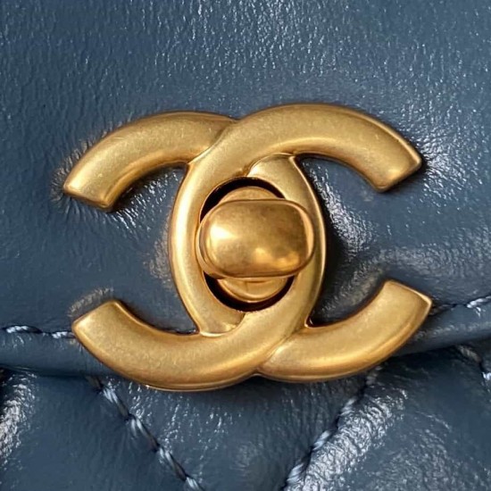 CHANEL 23K kelly Handbag AP3435