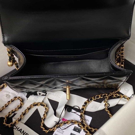 CHANEL MINI FLAP HANDBAG AS2615