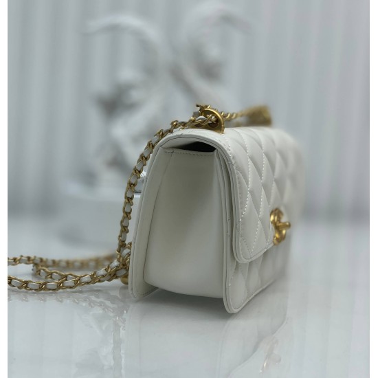 CHANEL MINI FLAP HANDBAG AS2615