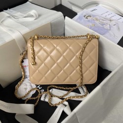 CHANEL SMALL FLAP HANDBAG AS2649