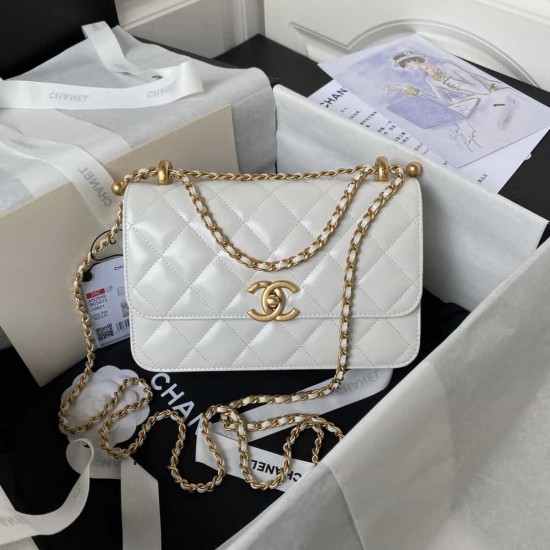 CHANEL SMALL FLAP HANDBAG AS2649