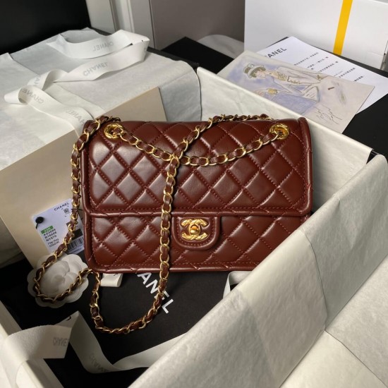 CHANEL Vintage Medium Classic Flap Lambskin Bag AS3586