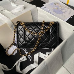 CHANEL Vintage Medium Classic Flap Lambskin Bag AS3587