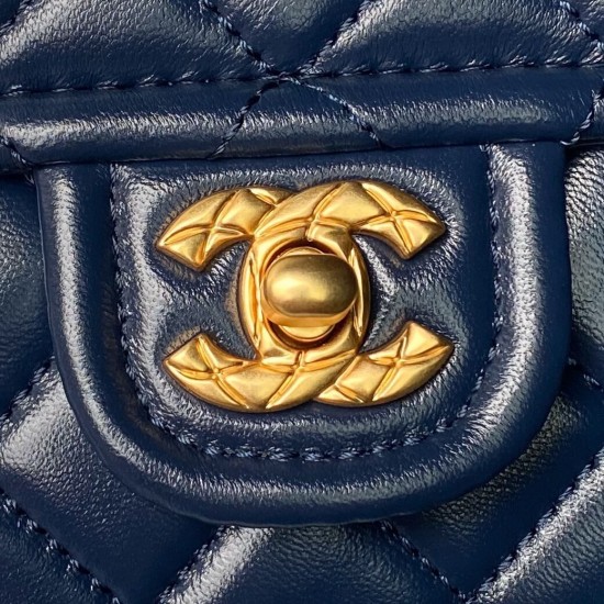 CHANEL Vintage Medium Classic Flap Lambskin Bag AS3587