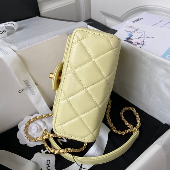 CHANEL 23S New Lambskin Handle Flap Bag AS4035