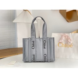 CHLOE Woody Medium Tote Bag WS383