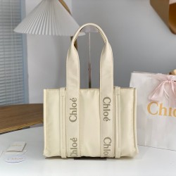 CHLOE Woody Medium Tote Bag WS383