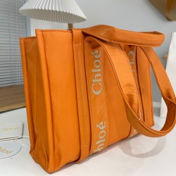 CHLOE Woody Medium Tote Bag WS383