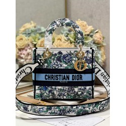 Christian Dior Medium Lady Dior Bag M0565