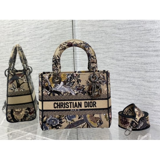 Christian Dior Medium Lady Dior Bag M0565