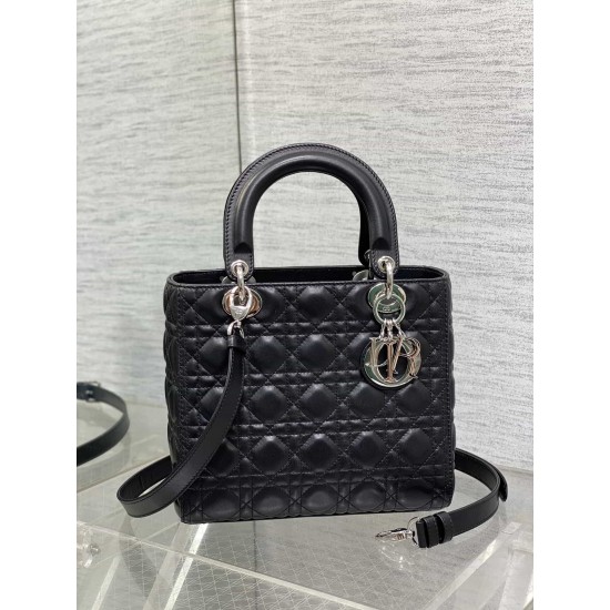 Christian Dior Medium Lady Dior Bag M0565