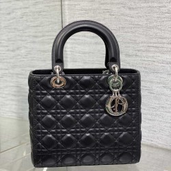 Christian Dior Medium Lady Dior Bag M0565