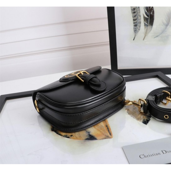 Christian Dior Small  Bobby Bag  M9317