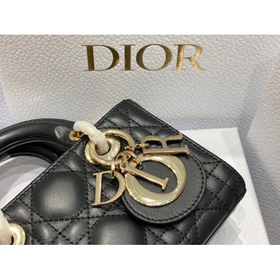 Christian Dior Lady D-Joy Micro Bag S0910