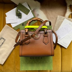 GUCCI DIANA JUMBO GG MINI TOTE BAG 655661