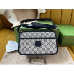 MINI BAG WITH INTERLOCKING G 658572