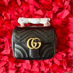 GG MARMONT MINI SHOULDER BAG 739682