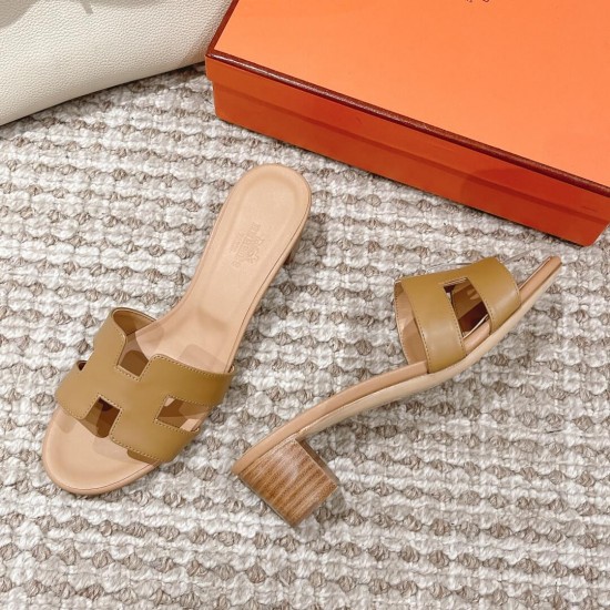 HERMES OASIS SANDALS