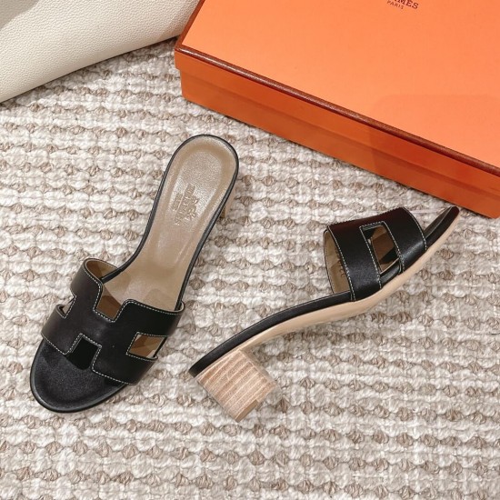 HERMES OASIS SANDALS