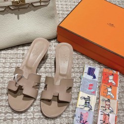 HERMES OASIS SANDALS