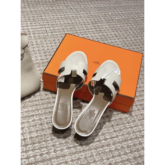 HERMES OASIS SANDALS