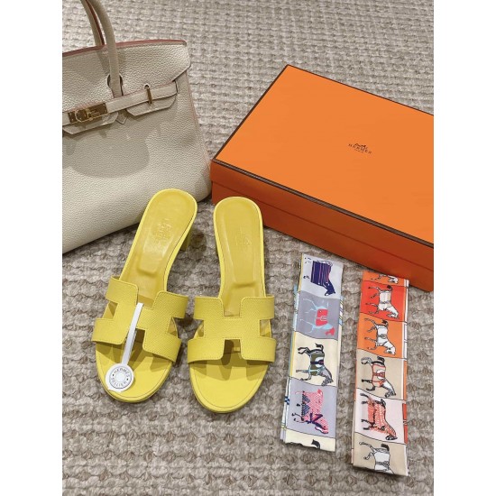 HERMES OASIS SANDALS