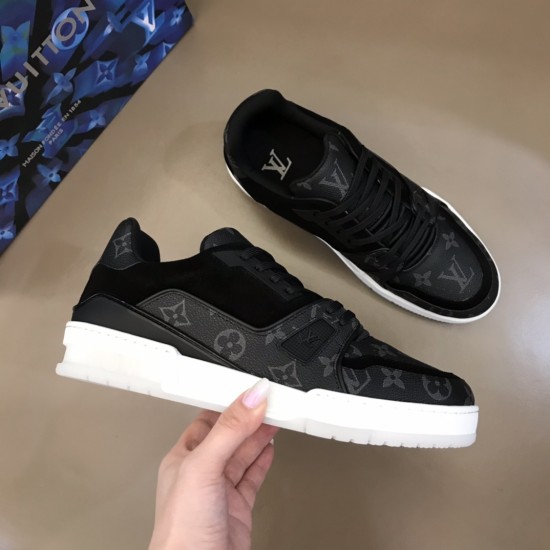 Louis Vuitton Trainer Sneakers 