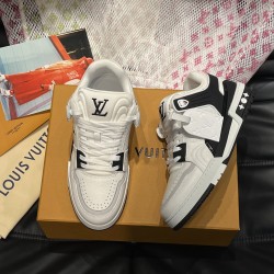 Louis Vuitton Trainer Sneakers 