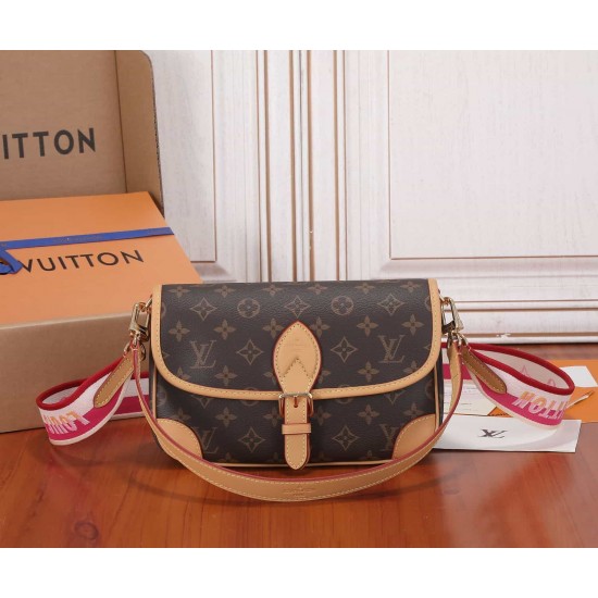 Louis Vuitton Diane M46049 Monogram