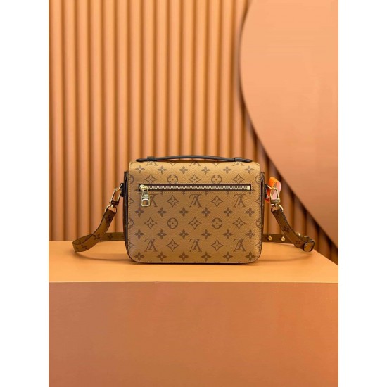 Louis Vuitton Pochette Métis M44876