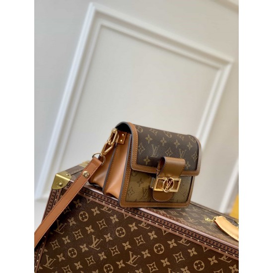 Louis Vuitton Mini Dauphine M45959