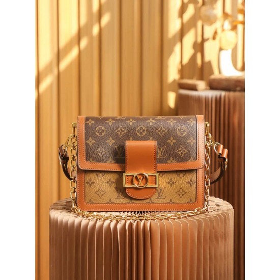 Louis Vuitton Dauphine MM M45958