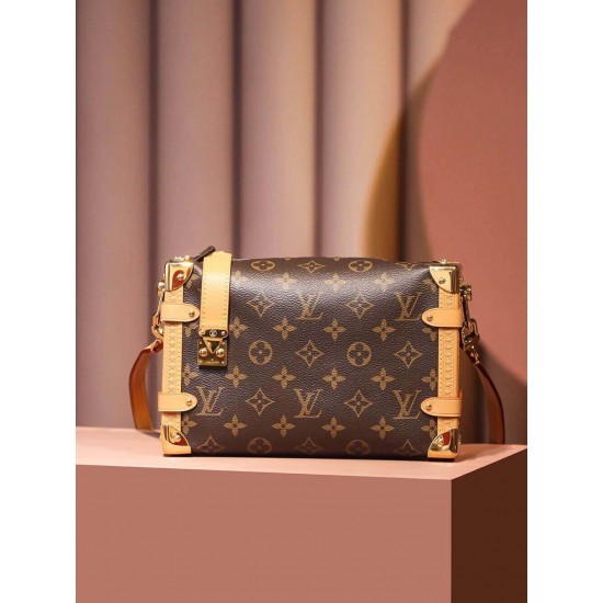 Louis Vuitton Side Trunk MM M46358