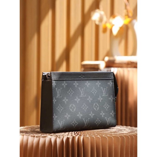 Louis Vuitton Gaston Wearable Wallet M81124