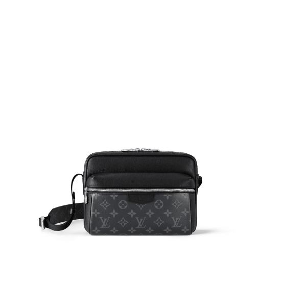 Louis Vuitton Outdoor Messenger M30233